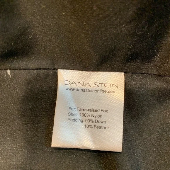 Black Dana Stein Puffer Vest with Fur Collar - Picture 6 of 7